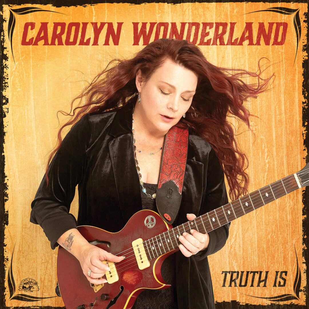 Carolyn Wonderland photo