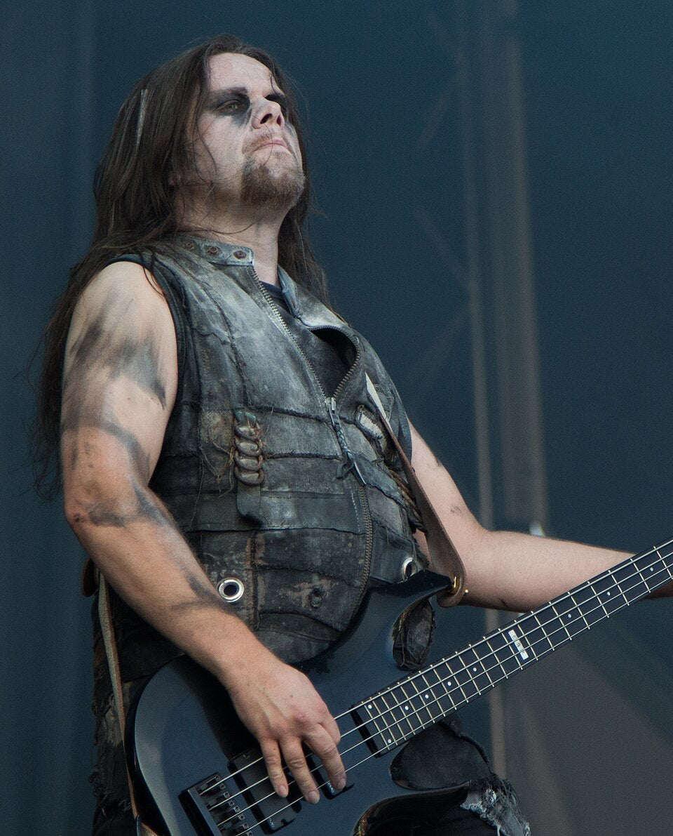 Cyrus photo