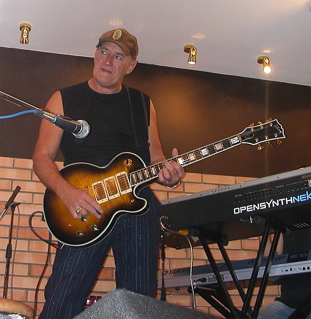 Jan Akkerman photo