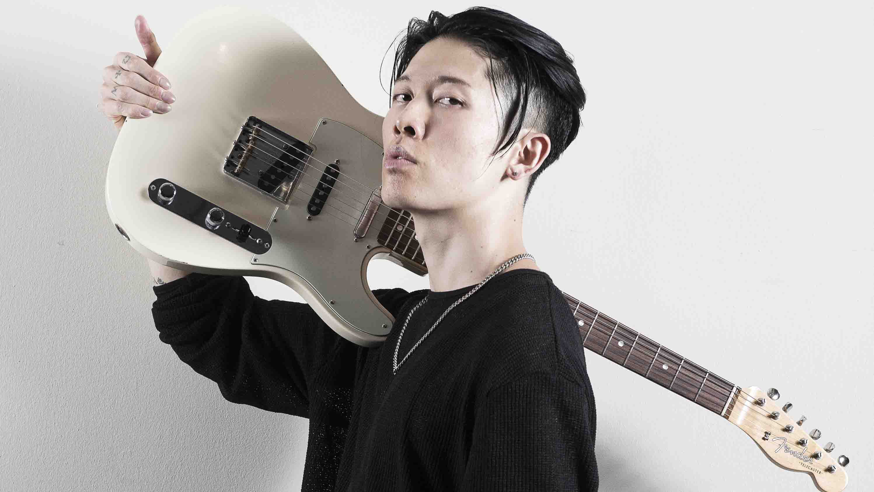 Miyavi photo