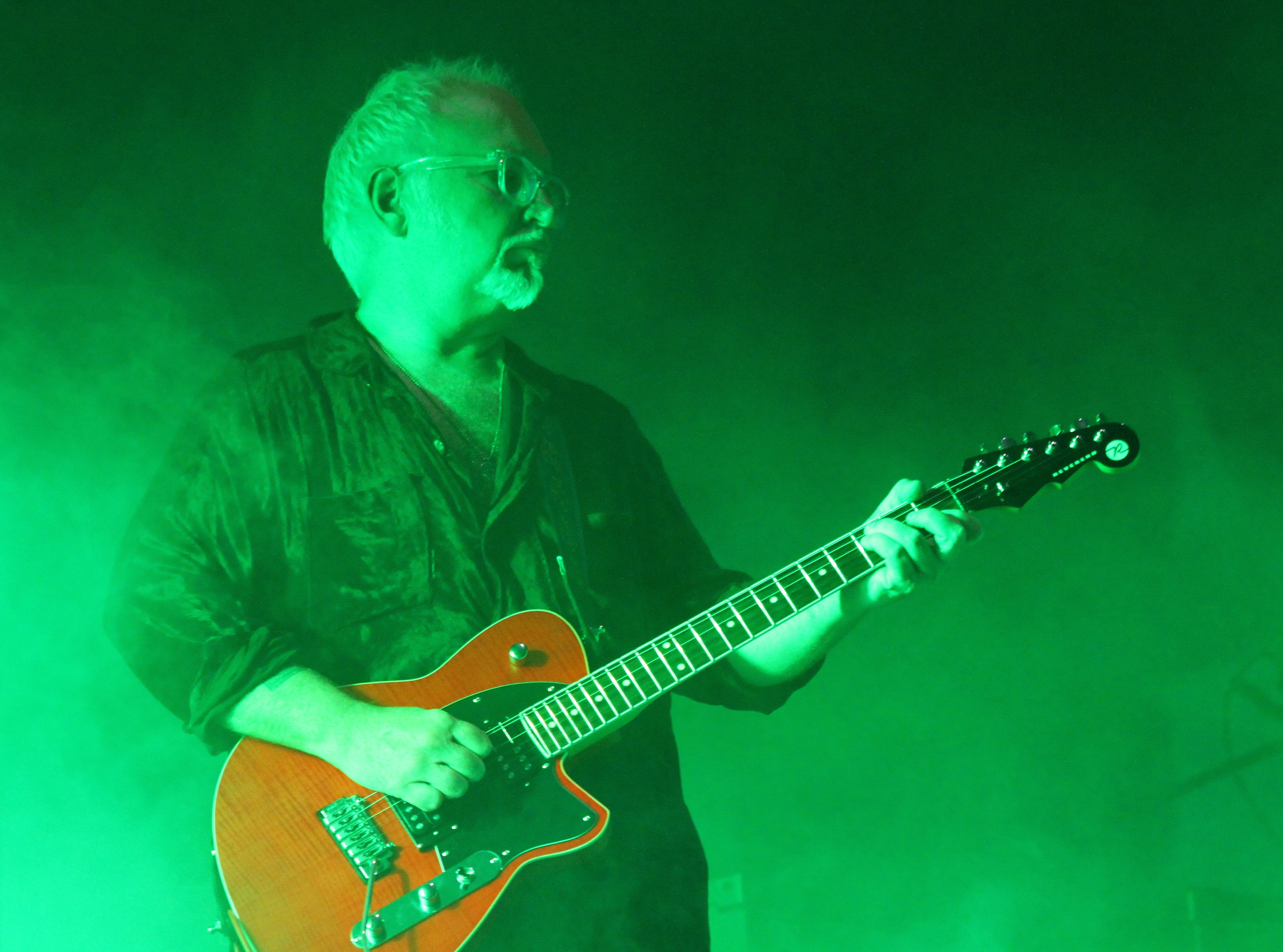 Reeves Gabrels photo