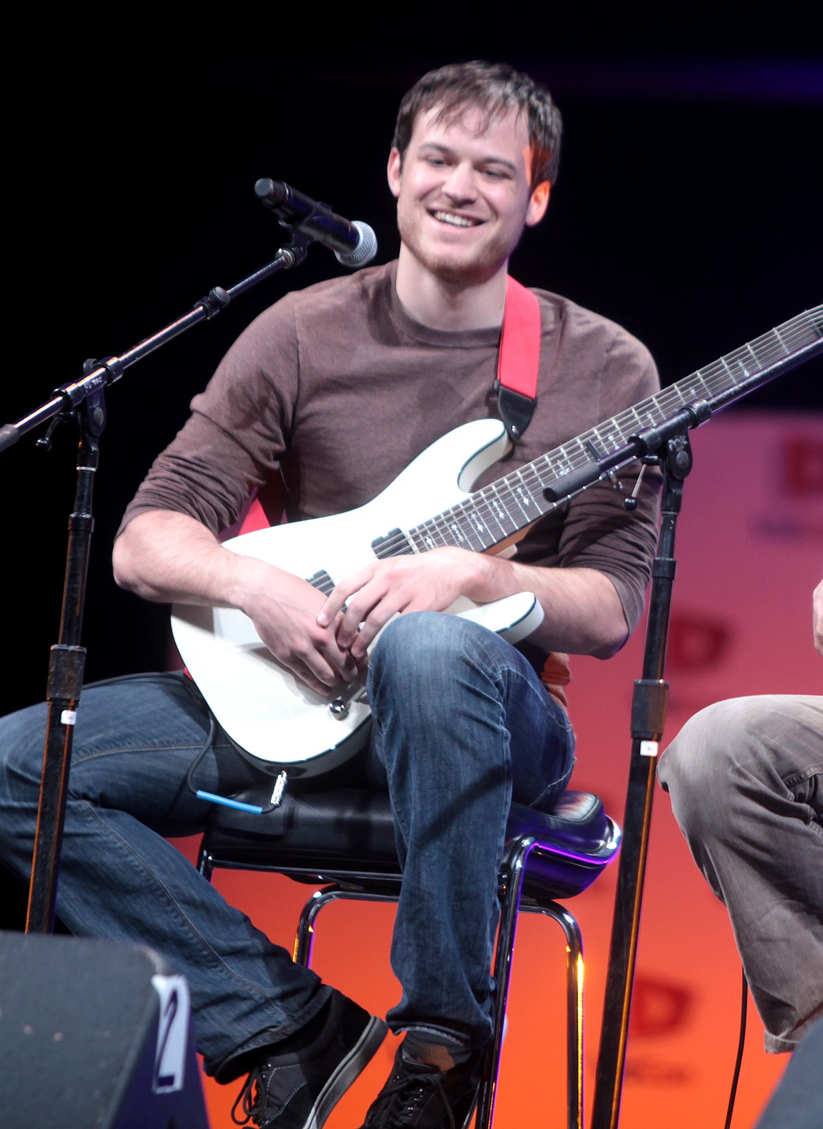 Rob Scallon photo