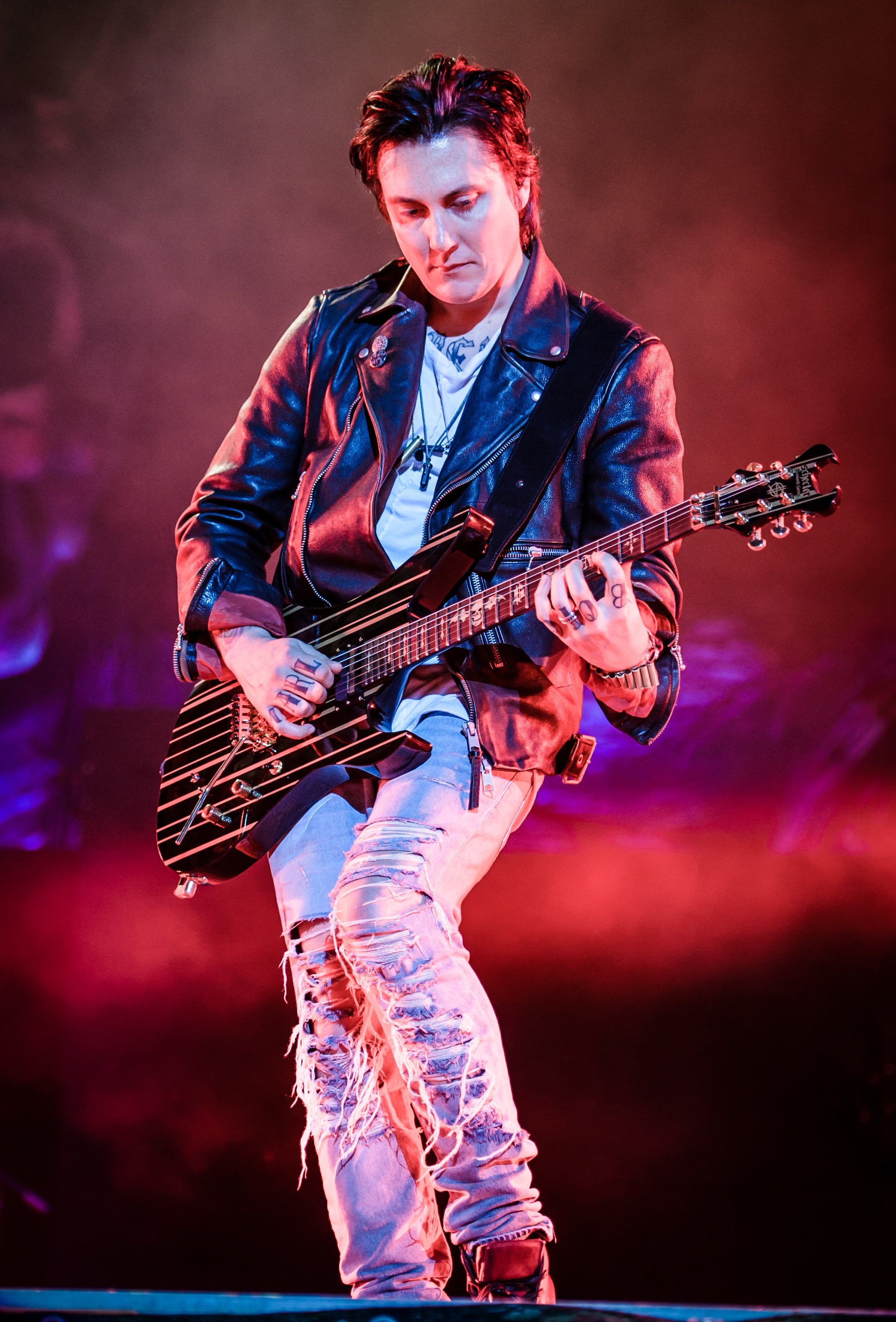 Synyster Gates photo