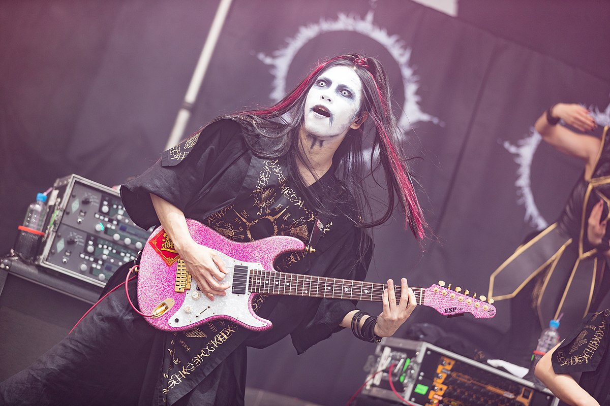 Takayoshi Ohmura photo