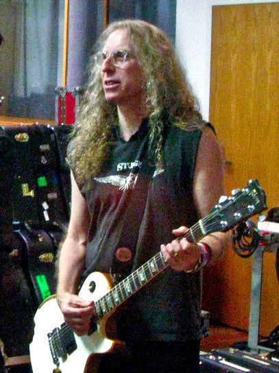 Waddy Wachtel photo