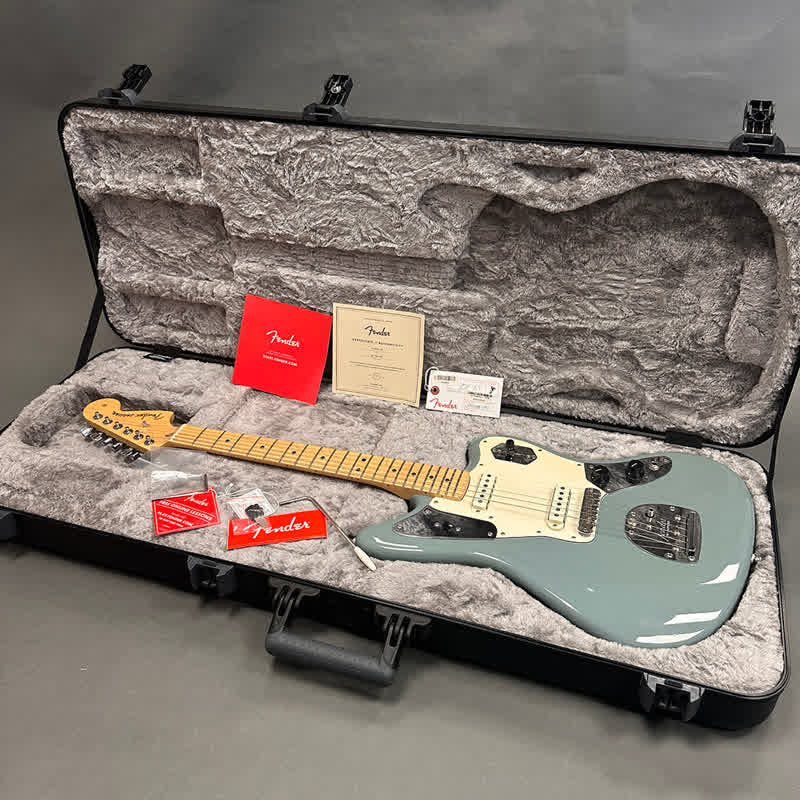 Fender American Pro Jaguar