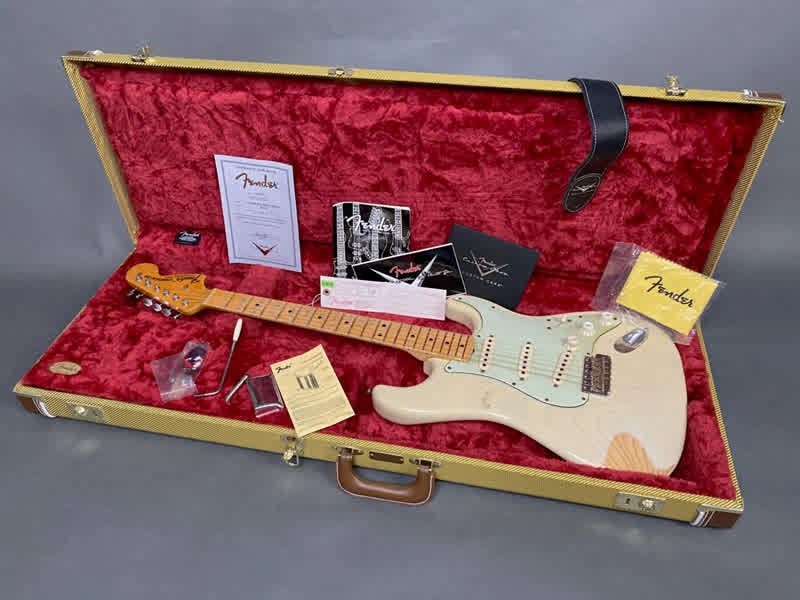 Fender Custom Shop Stratocaster 69 Custom Heavy Relic