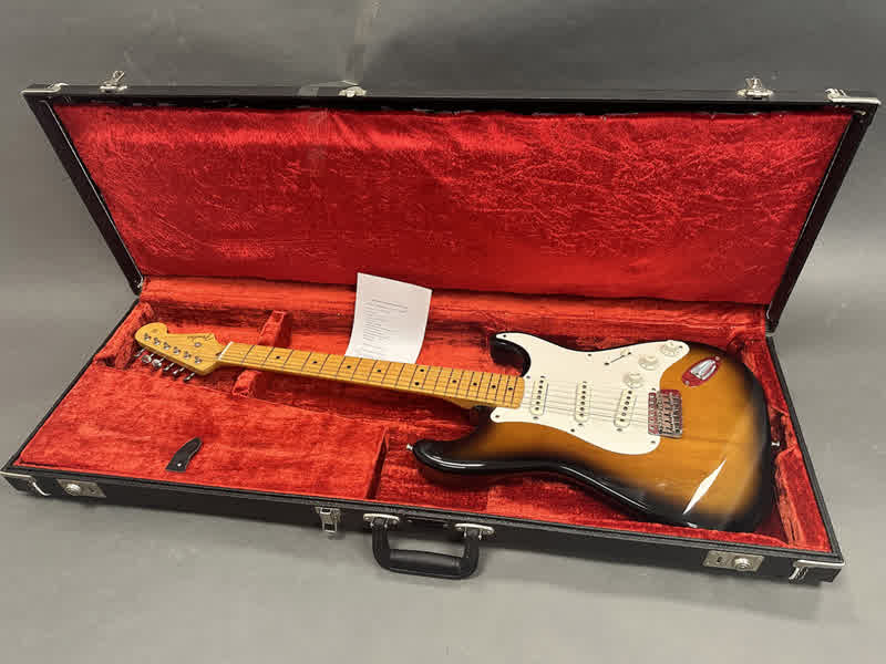 Fender Made in Japan ST54 Stratocaster 1954 Reissue
