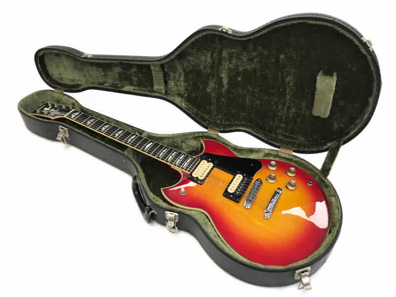 Yamaha SG 700 1977 pre owned